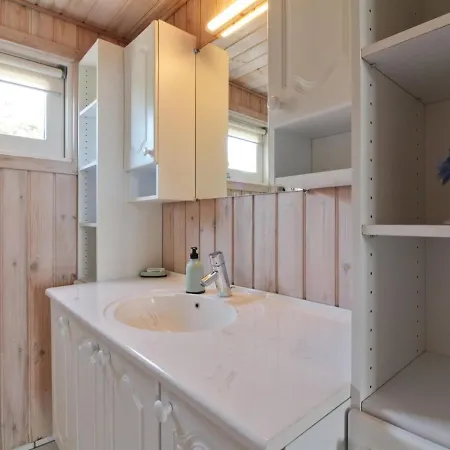 Kaija - 300m From The Sea In Nw Jutland By Interhome Lokken